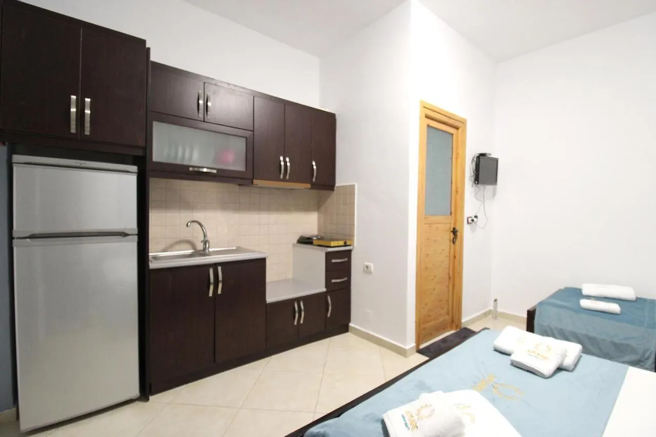 Гостевой дом Amaro Apartments Ксамил